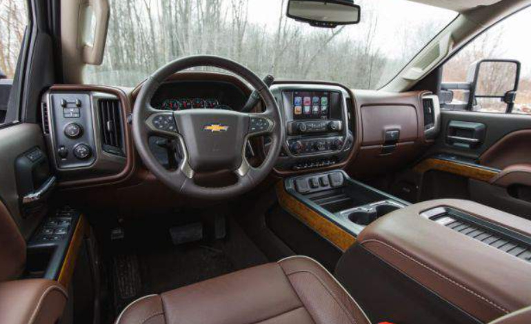 2021 Chevy Silverado 2500HD Interior