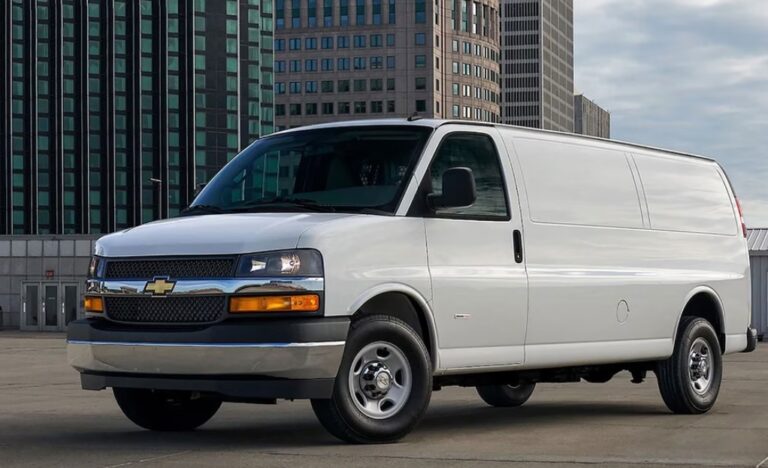 2024 Chevy Express Exterior