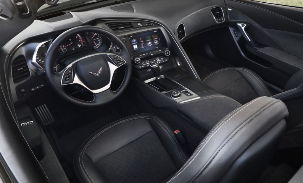2025 Chevrolet Corvette Interior