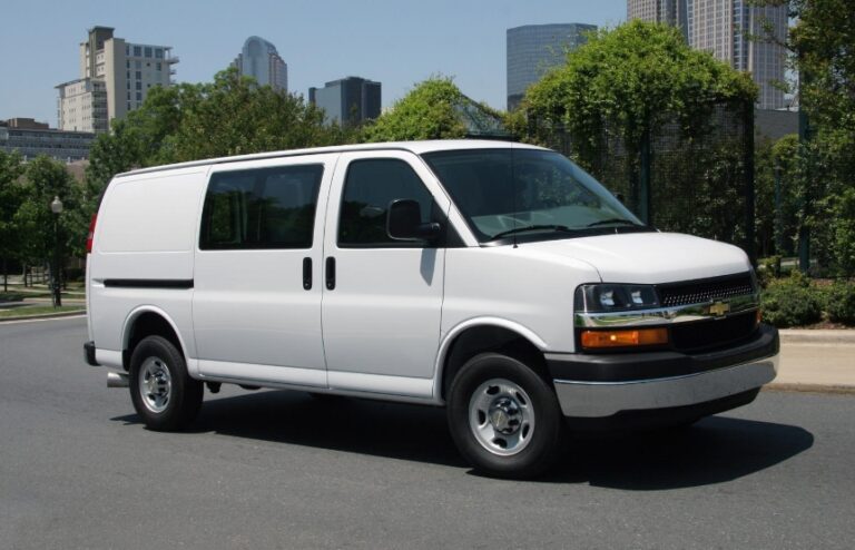 2025 Chevrolet Express Price.