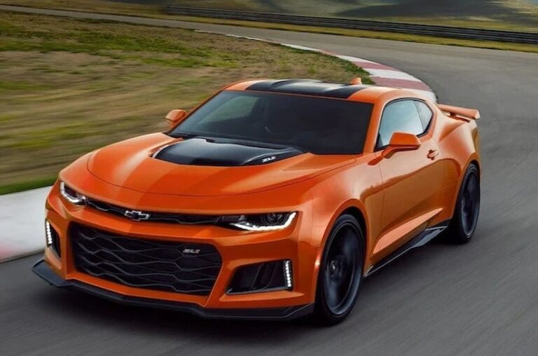 2025 Chevy Camaro Z2 Price