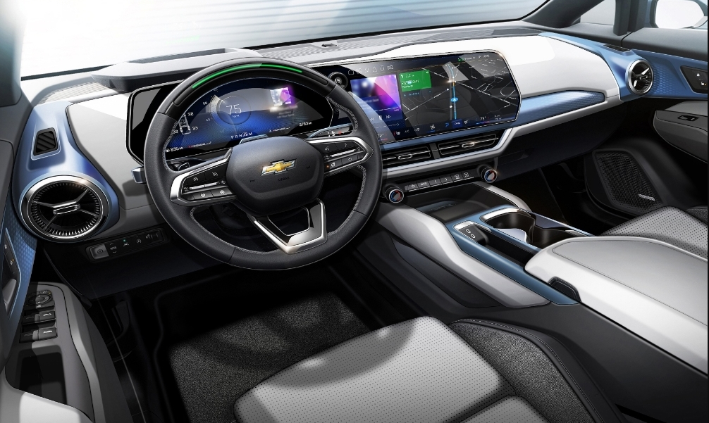 2025 Chevy Equinox EV Interior