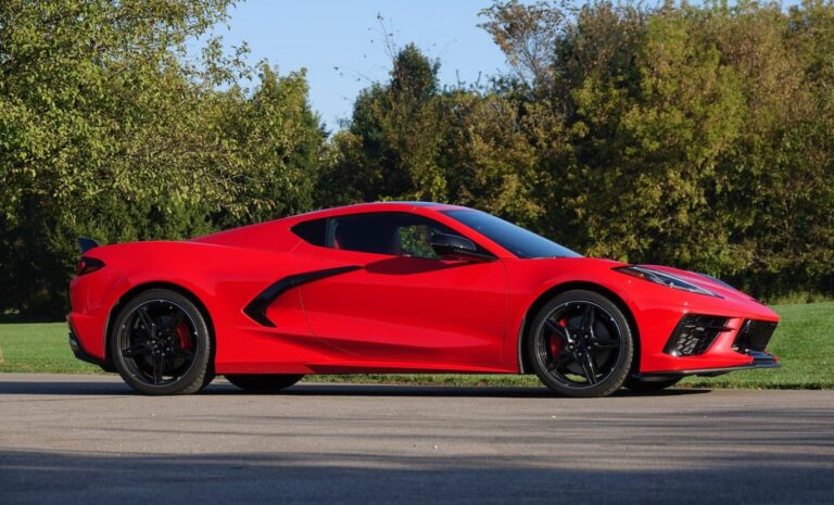 2026 Chevrolet Corvette Z06 Convertible Images