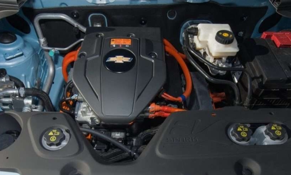 2025 Chevrolet Cruze Sedan Engine