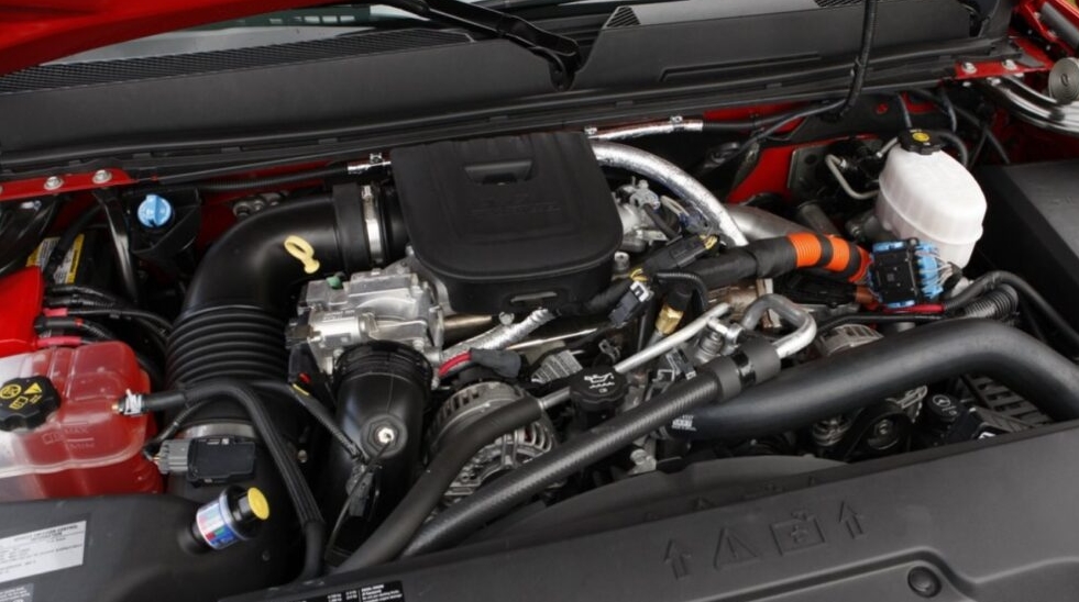 2025 Chevrolet Silverado 1500 Hybrid Engine
