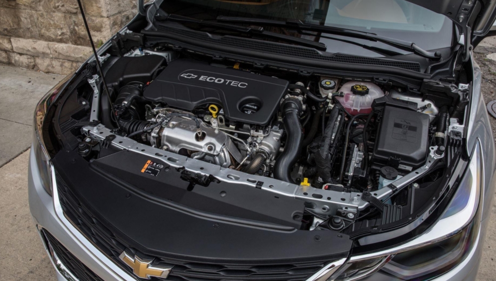 2025 Chevy Cruze Limited Engine