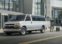 2026 Chevy Express Passenger Van Pictures